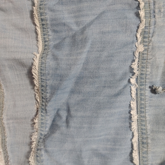 Bella Dahl Jean top - Picture 3 of 4